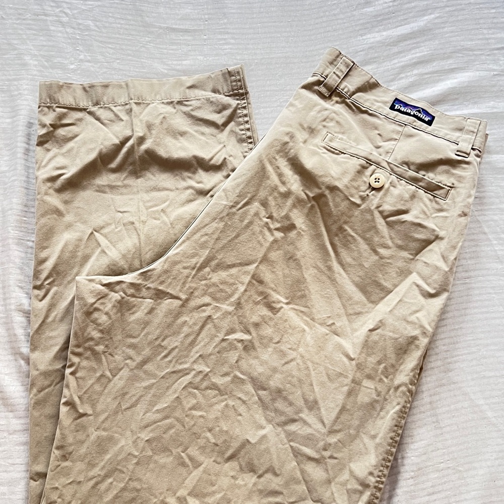 Patagonia Men's Khaki Chino Pants